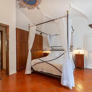 Apartment La Loggia Di Portica Residenza Storica Nel Centro Di, Assisi